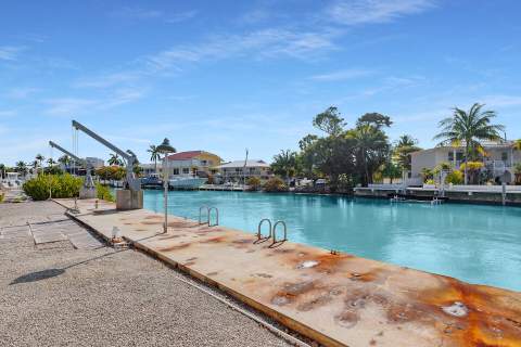 154 S Indies Drive, Duck Key FL - photo 7 of 20