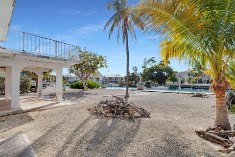 154 S Indies Drive, Duck Key FL - photo 9 of 20