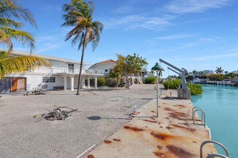 154 S Indies Drive, Duck Key FL - photo 16 of 20