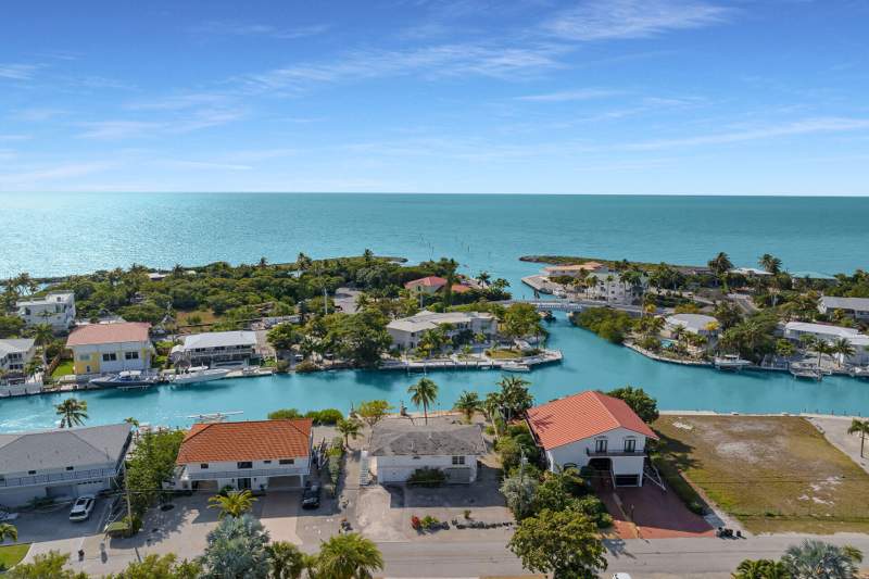 2 bedroom Single Family Residence at 154 S Indies Drive, Center Island (Toms Harbor) (61.0), Duck Key — photo 4