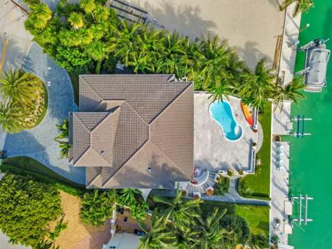 210 W Seaview Circle, Duck Key FL - photo 12 of 69