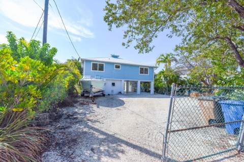 216 Newfound Boulevard, Big Pine Key FL - photo 11 of 48