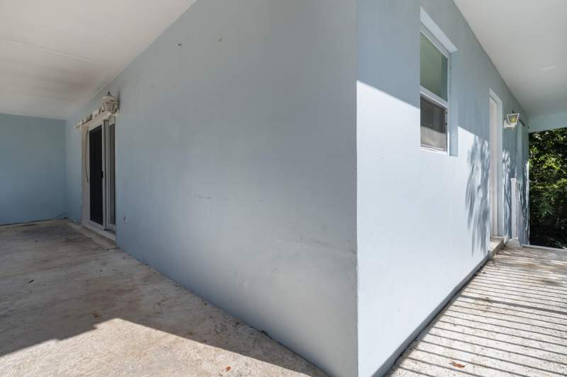 2 bedroom Half Duplex at 1306 51st Street Gulf, Woodburns Sub (49.5), Marathon — photo 5