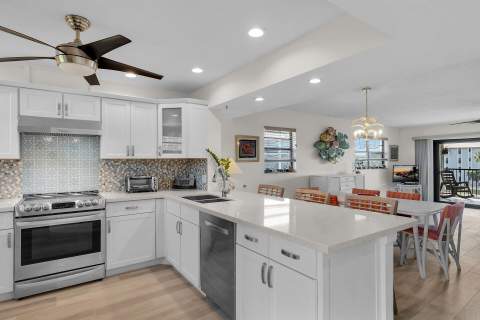 88181 Old Highway #F24, Plantation Key FL - photo 6 of 42
