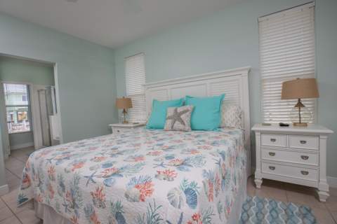 441 3Rd Street, Key Colony FL - photo 8 of 30