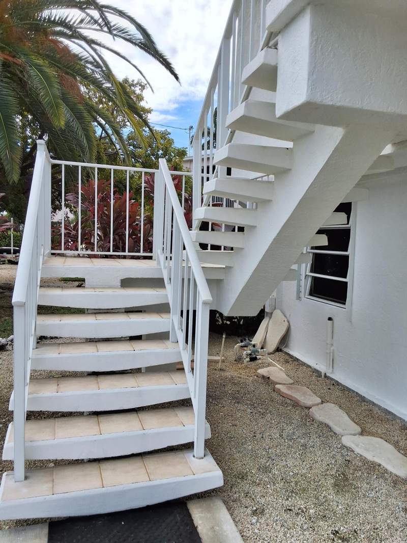 2 bedroom Single Family Residence at 1 Avenue F, Coco Plum Beach (54.5), Marathon — photo 3