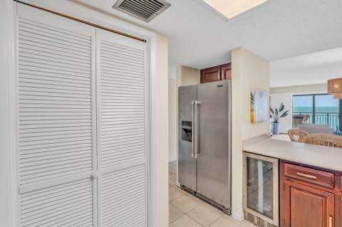1001 W Ocean Drive #1-204, Key Colony FL - photo 15 of 50