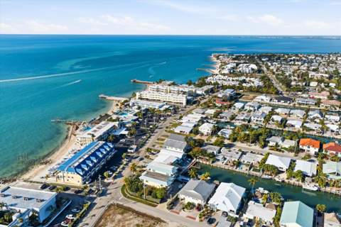 340-350 E Ocean Drive, Key Colony FL - photo 20 of 87