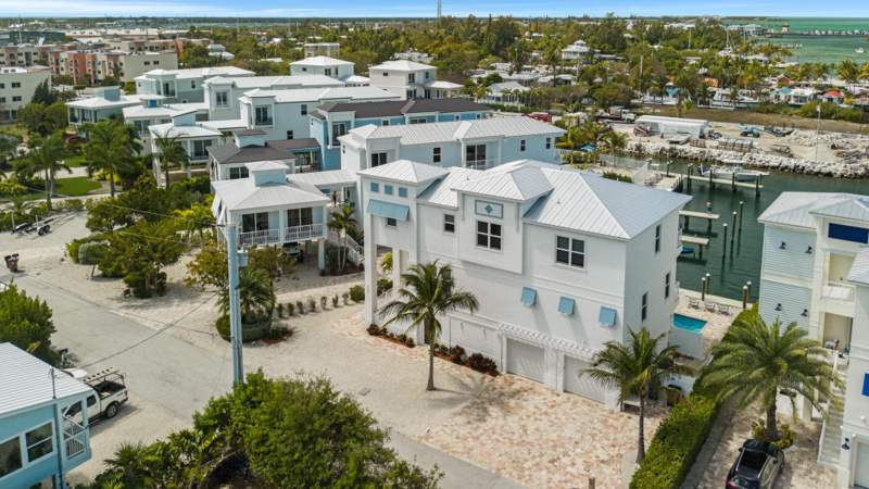 5 bedroom Single Family Residence at 865 50Th Street Gulf, Vaca Village (49.5), Marathon — photo 3