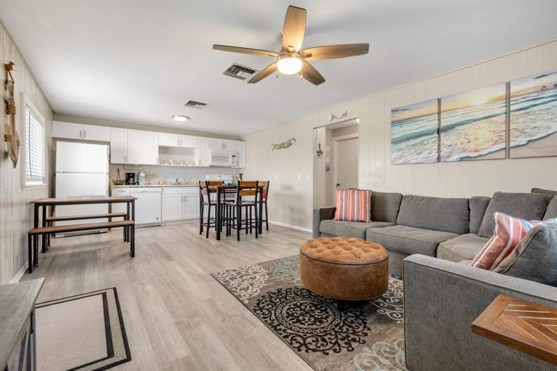 4 bedroom Duplex at 280/290 3rd Street, Key Colony Beach (53.5), Key Colony — photo 3