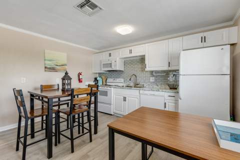280/290 3rd Street, Key Colony FL - photo 19 of 28