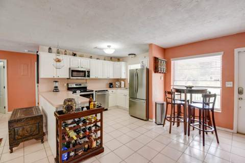 83 Sugarloaf Drive, Sugarloaf Key FL - photo 7 of 31