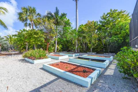 83 Sugarloaf Drive, Sugarloaf Key FL - photo 19 of 31