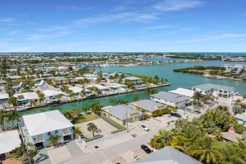 441 3Rd Street, Key Colony FL - photo 20 of 30