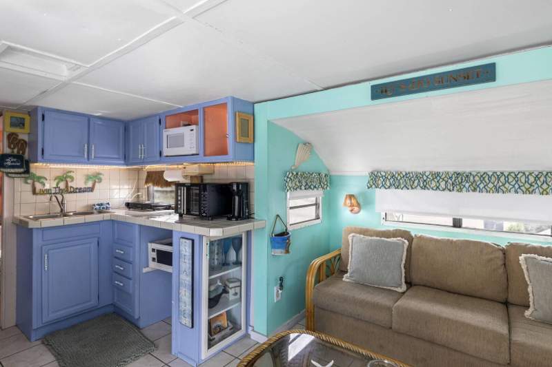1 bedroom Mobile Home at 701 Spanish Main Drive #423, Venture Out (23.0), Cudjoe Key — photo 5