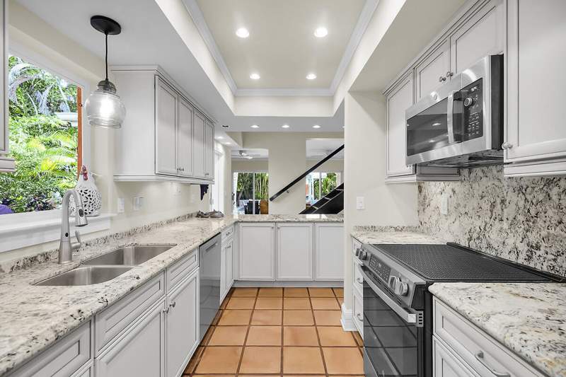 3 bedroom Single Family Residence at 3513 Sunrise Drive, Sunrise Shores (4.0), Key West — photo 4