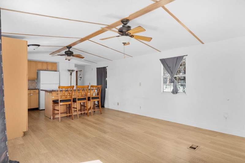 2 bedroom Mobile Home at 802 Largo Road, Lake Surprise Properties (106.0), Key Largo — photo 4