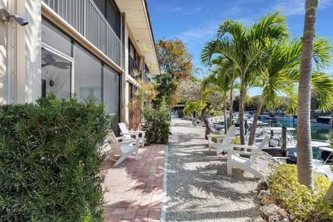 96000 Overseas Highway #Dd3 31' boat slip, Key Largo FL - photo 17 of 73