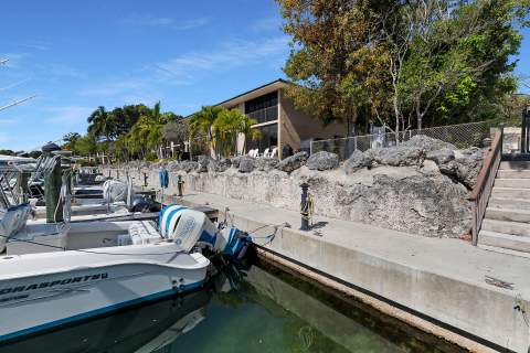 96000 Overseas Highway #Dd3 31' boat slip, Key Largo FL - photo 21 of 73