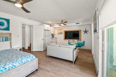 443 Sombrero Beach Road, Marathon FL - photo 18 of 68