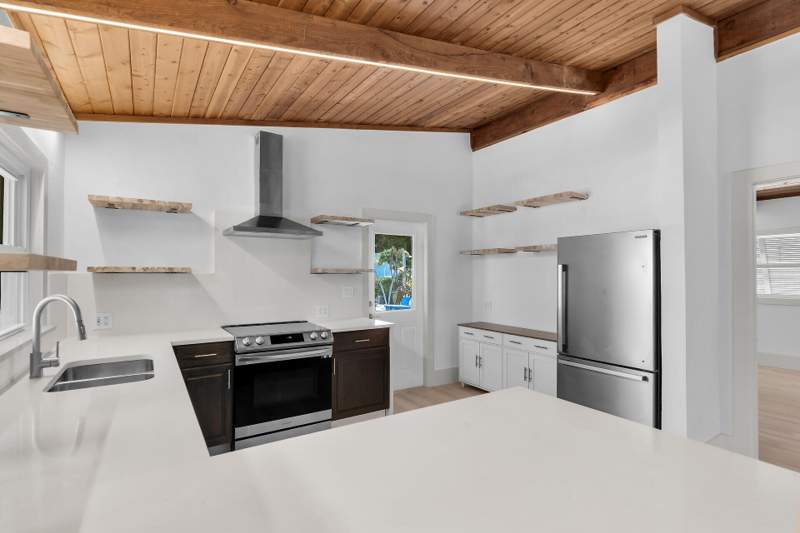 4 bedroom Single Family Residence at 178 Coral Avenue, Edenaire (90.5), Plantation Key — photo 5