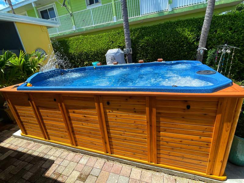 3 bedroom Half Duplex at 611 8Th Street, Key Colony Bch 1st Addn Amd Plat (53.5), Key Colony — photo 4