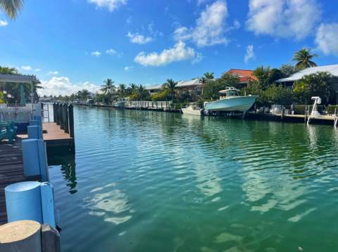 611 8Th Street, Key Colony FL - photo 14 of 37