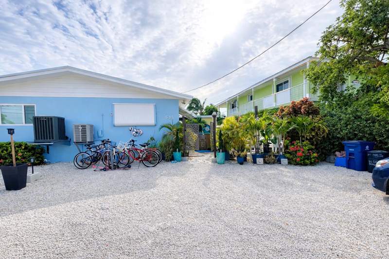 3 bedroom Half Duplex at 611 8Th Street, Key Colony Bch 1st Addn Amd Plat (53.5), Key Colony — photo 2