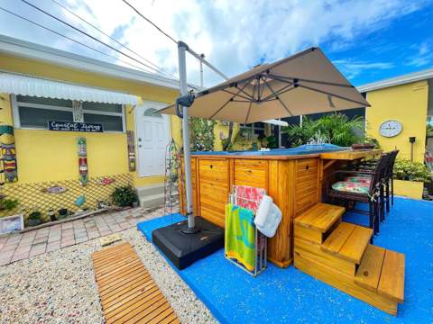 611 8Th Street, Key Colony FL - photo 6 of 37