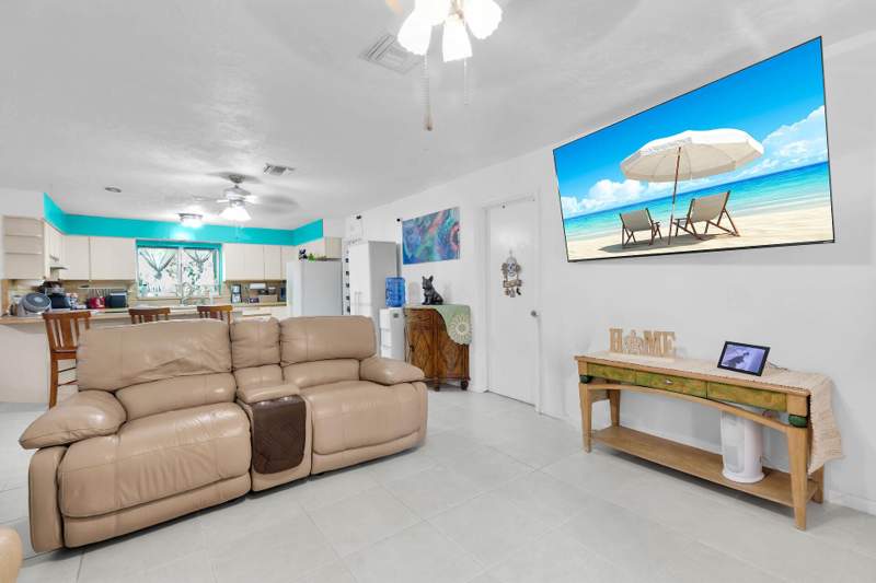 4 bedroom Single Family Residence at 181 Dove Lake Drive, Ocean Park Village (92.5), Key Largo — photo 5