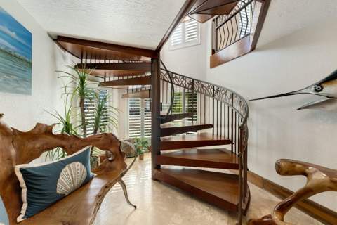 141 Canal Street, Plantation Key FL - photo 6 of 89