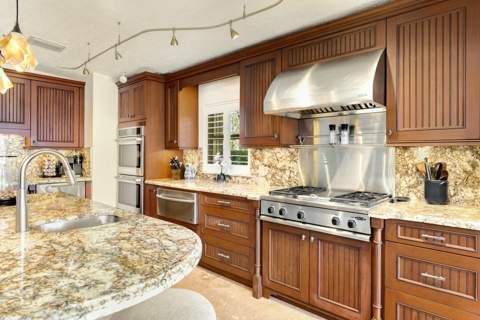 141 Canal Street, Plantation Key FL - photo 17 of 89