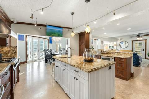 141 Canal Street, Plantation Key FL - photo 20 of 89