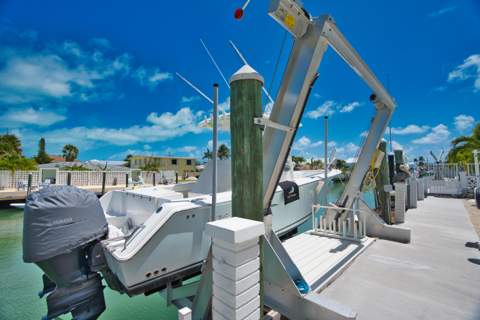 330-340 4th Street, Key Colony FL - photo 13 of 68
