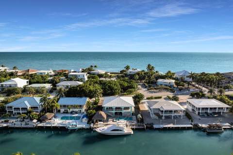 232 W Seaview Drive, Duck Key FL - photo 6 of 73