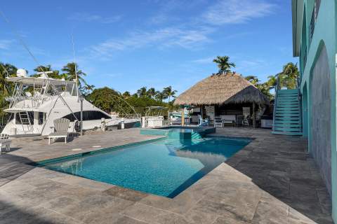 232 W Seaview Drive, Duck Key FL - photo 21 of 73