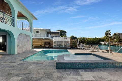 232 W Seaview Drive, Duck Key FL - photo 23 of 73