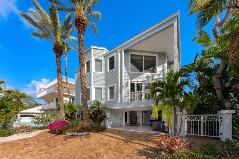 5 bedroom Single Family Residence at 141 Canal Street, Plant Shores (90.0), Plantation Key — photo 4