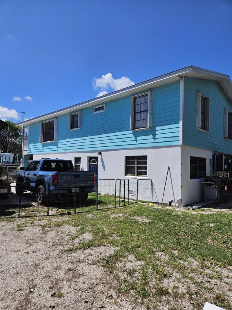 3 bedroom Single Family Residence at 29175 Violet Drive, Eden Pines Colony (29.0), Big Pine Key — photo 2