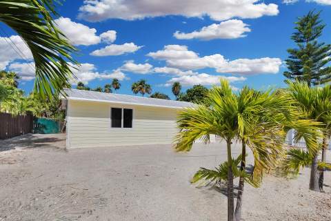 417 95Th Street, Marathon FL - photo 12 of 28