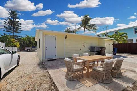 417 95Th Street, Marathon FL - photo 10 of 28