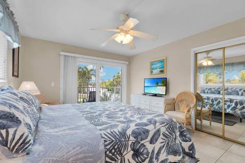 1101 W Ocean Drive #32, Key Colony FL - photo 16 of 40