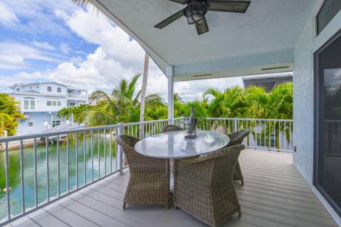 637 E Caribbean Drive, Summerland Key FL - photo 24 of 47