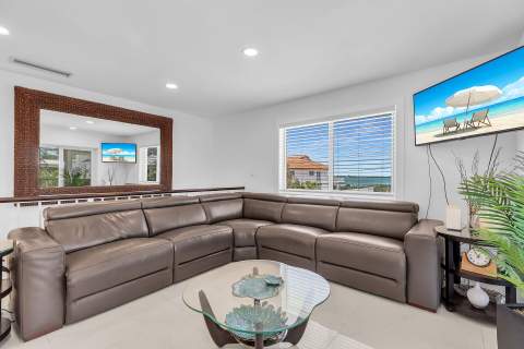 309 Jasmine Street, Duck Key FL - photo 13 of 37