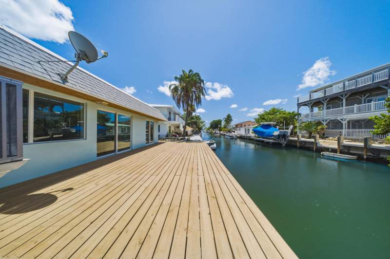 3 bedroom Half Duplex at 150 E 63rd Street Ocean, Sheryl Sub (50.5), Marathon — photo 4