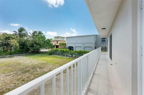 249 W Seaview Drive, Duck Key FL - photo 10 of 17