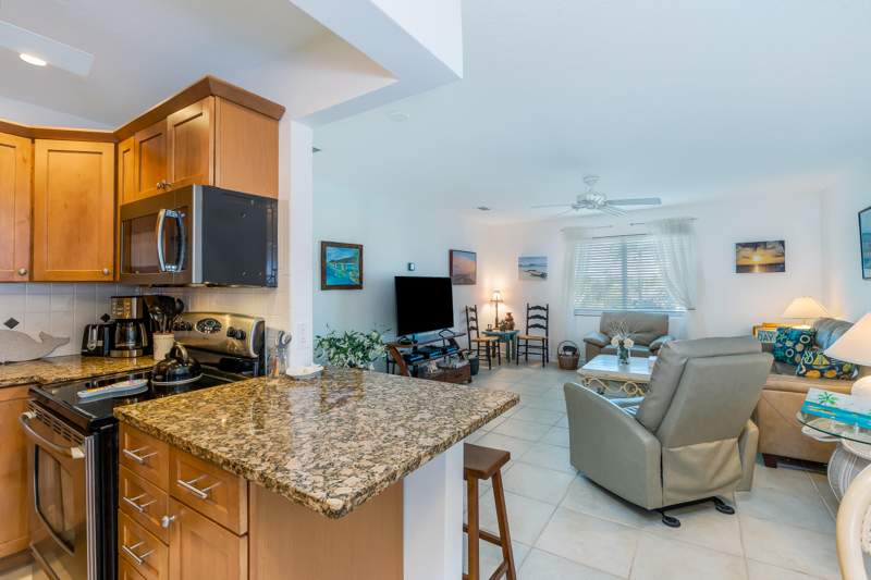 2 bedroom Condominium at 1101 W Ocean Drive #24, Sea Isle Condominium (Aka Cont. Cond) (53.5), Key Colony — photo 2