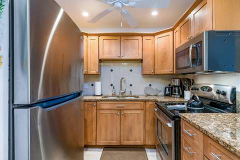 1101 W Ocean Drive #24, Key Colony FL - photo 6 of 45