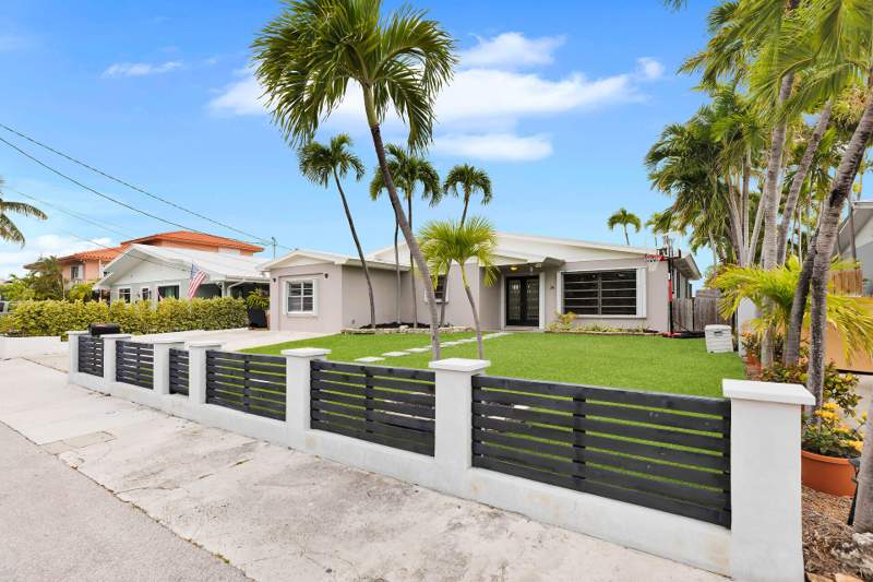 4 bedroom Single Family Residence at 34 Key Haven Road, Key Haven 2nd Add (5.0), Key Haven — photo 3