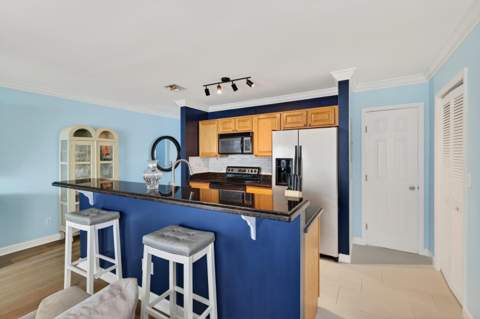 3029 N Roosevelt Boulevard #Apt 11, Key West FL - photo 10 of 29